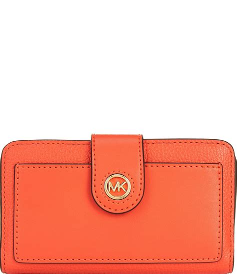 Michael Kors Charm Medium Tab Pocket Bifold Wristlet 